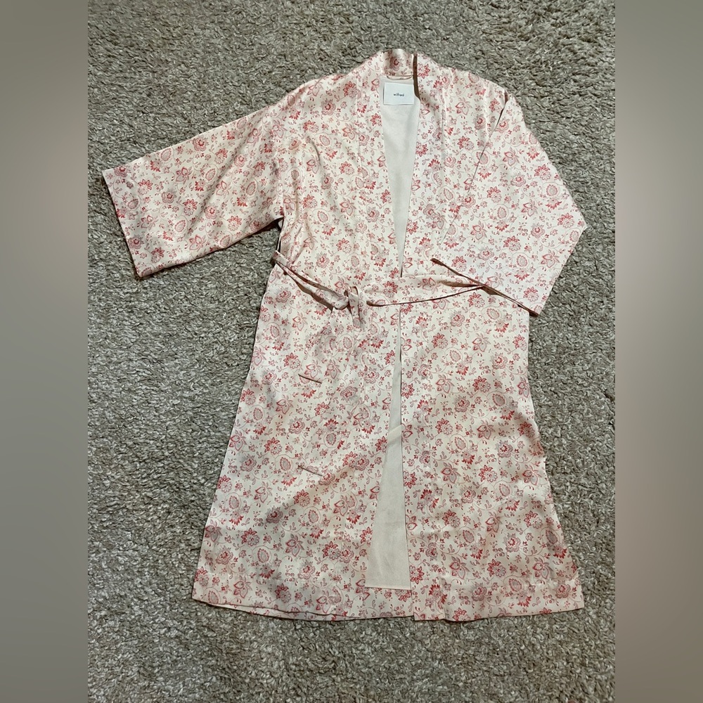 Wilfred Monody Robe